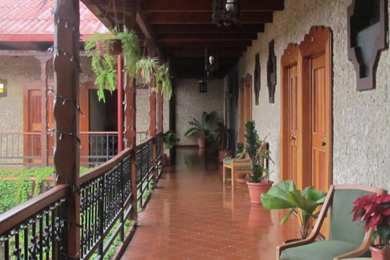 Hotel Del Patio Flores Exterior foto